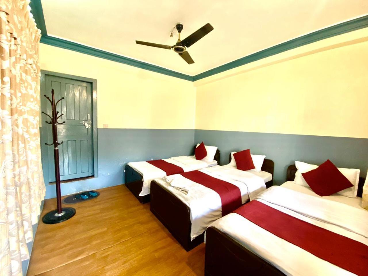 Hotel Piya Pvt Ltd Pokhara Luaran gambar